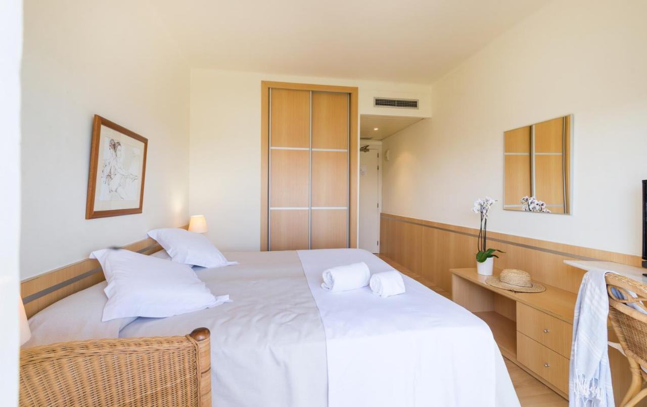 Ancora Hotel 3*