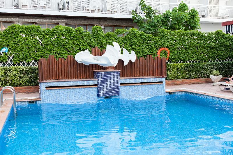 Xaine Park Hotel