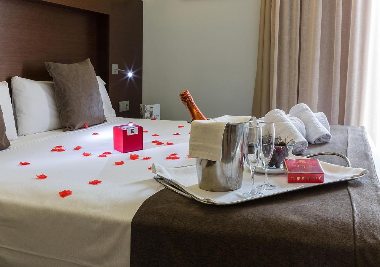 Apartamento Turisticos Madanis L'Hospitalet de Llobregat