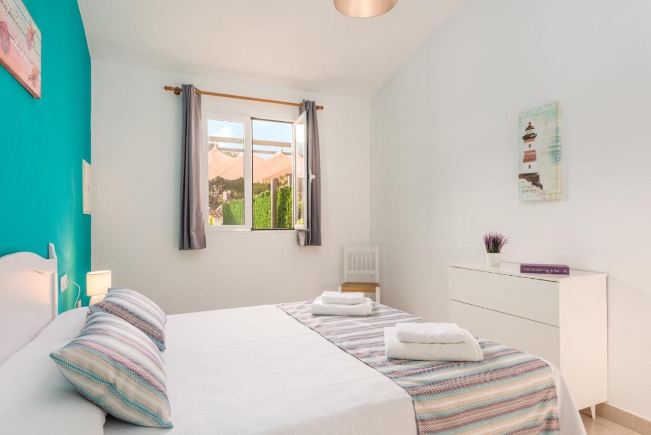 Villa Villas Isi & Ana Mestral Cala'N Blanes (Menorca)
