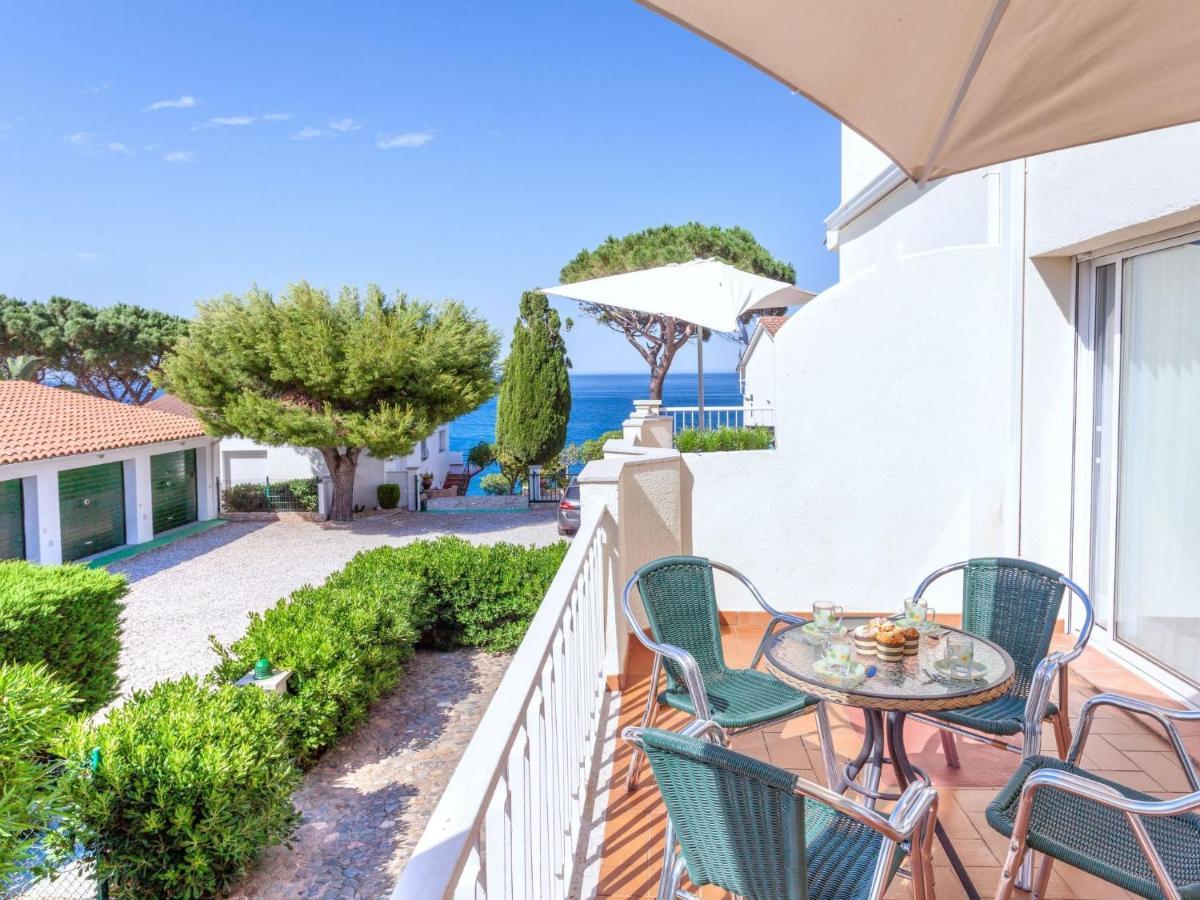 Palmiers I-5 By Interhome