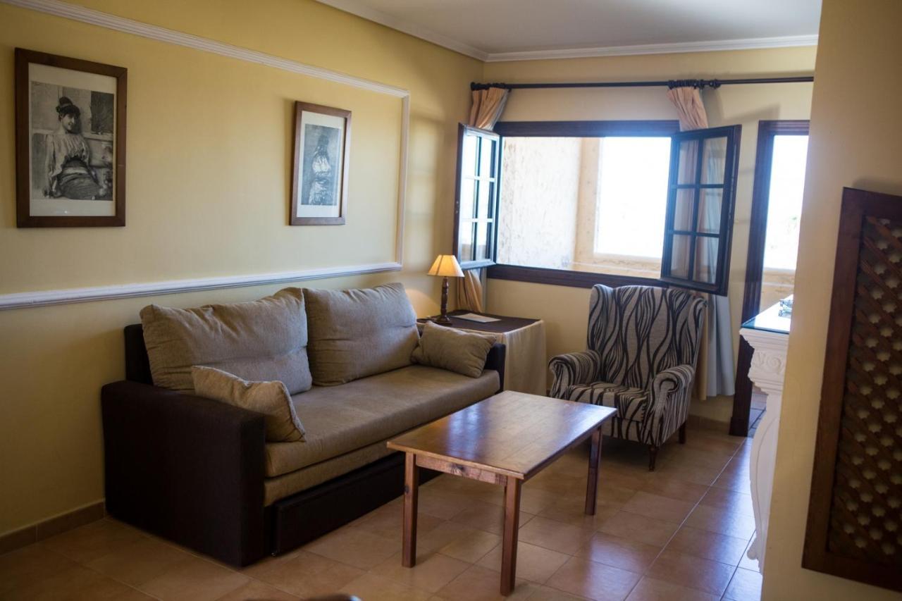 Estudios Turísticos Bahia Sur Apartamento