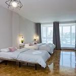 Alojamientos Estela