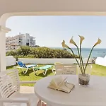 Villas Flamenco Beach