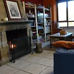 Hostel Vallejera