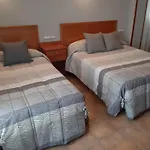 Hotel Los Leones, El Mas Cercano A Warner