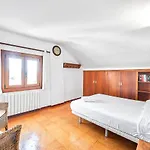 Beautiful Mountainside Stay With Kitchen In Puigcerda