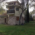 Exclusiva Casa y Finca Privada ITOS