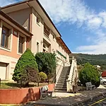 hotel gueñes
