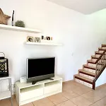 Casa Comoda Delante De La Playa Con Vista Al Mar