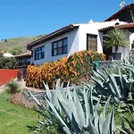 Pico Hincado Rural House