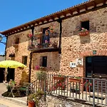 Casa Rural Las Bardas