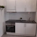 Tropical Garden Apartment
