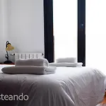Apartamento Mar de Prellezo: parking y piscina comunitaria