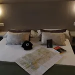 Duerming Villa De Sarria Hotel