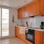 Quaint Apartment Close To The Seabeach