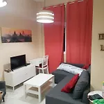 Centrico Y Luminoso Con 2 Dormitorios. A/C + Wifi