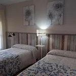 Guest House - El Sendero