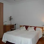 La Casa De Lines