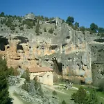 Fuente Del Pino Canon De Rio Lobos