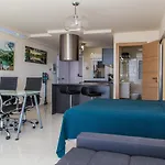 First Line P. Banus Sleeps 4