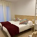 Jasalpi Unico Apartamento Delante Del Lago De Banyoles