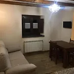 La Casa Vieja de Caneo - APARTAMENTOS RURALES 3 llaves