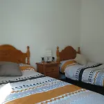 Bonito Alojamiento En Briones