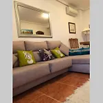The Beach Apartment - Sea Views
