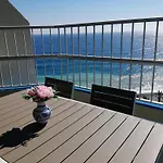 Bonito Piso En Primera Linea De Playa