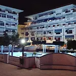 Deluxe La Mata