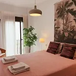 Sherryflat Paralejo 10 - Parking