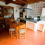 Casina De Meyre