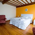 Casina De Meyre