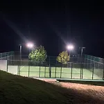 Casa Herreros - Alojamiento Rural con Pista de Padel