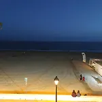 Primera línea de playa. Zona playa Costilla. Rota