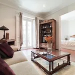 Charmy Apartment Chueca\'S Square