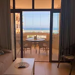 Apartamento Vista Al Mar Las Palmeras