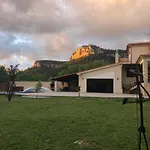 Casa rural Laguna de Uña