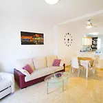 Alacant Home: Santa Pola. Piso Moderno A 200 Metros De La Playa