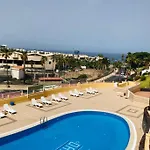 Stylish And Private 1 Bed Apartment In San Eugenio