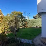 La Casa De Las Encinas