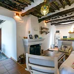 Casa De Arriba