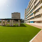 Trendy Apt. Puerto Banus