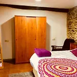 Casa rural entre Santiago Compostela y La Coruña