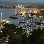 Apartamentos Shalom Ribadeo