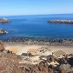 Apartamentos Deluxe El Hierro