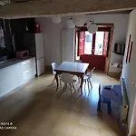 La Casita De Leon