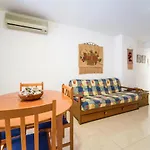 2 Bedroom Gorgeous Apartment In Oropesa