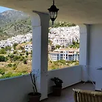 La Casa De Villena